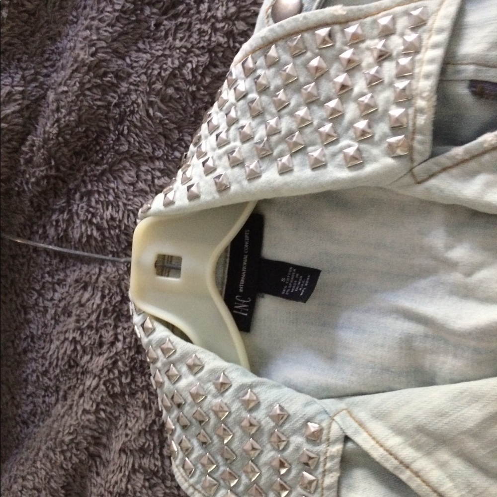 Jacket - Picture 3 of 3